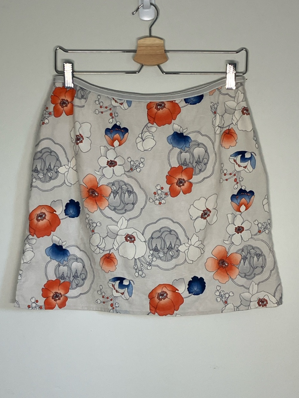 Tommy Bahama Silk Golf Skirt Floral Print shorts lining size 6
